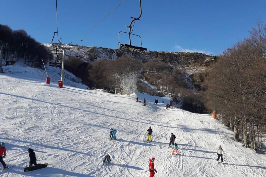 Appartement 6 Personnes Au Coeur De Super Besse Exteriör bild